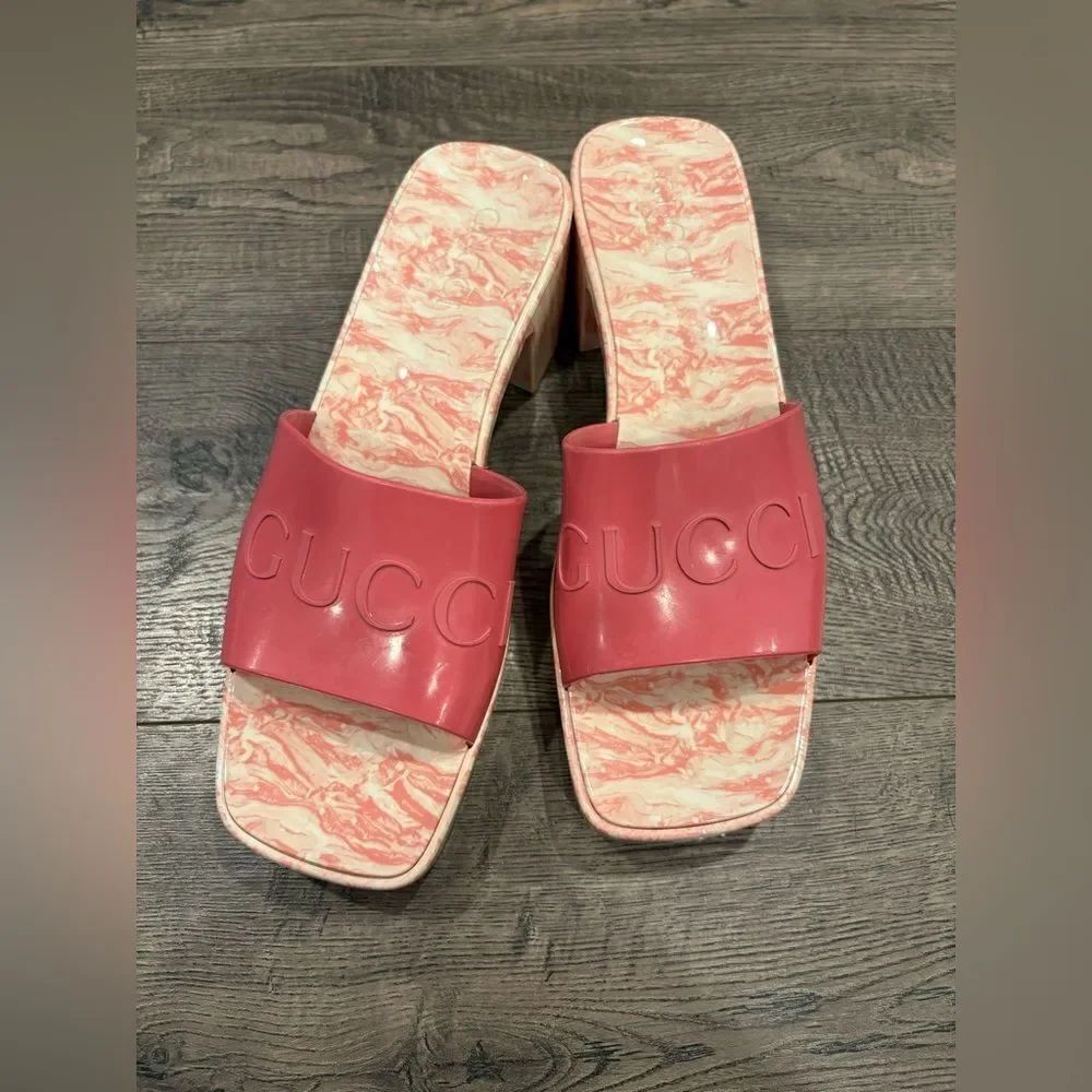 Gucci Pink Slide Sandals